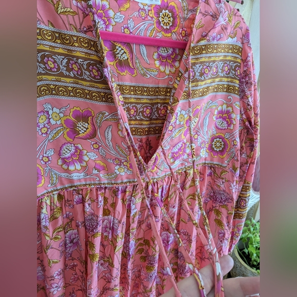 Long sleeve Maxi Dress, deep V neck and tassel ties size 16 - Picture 3 of 9